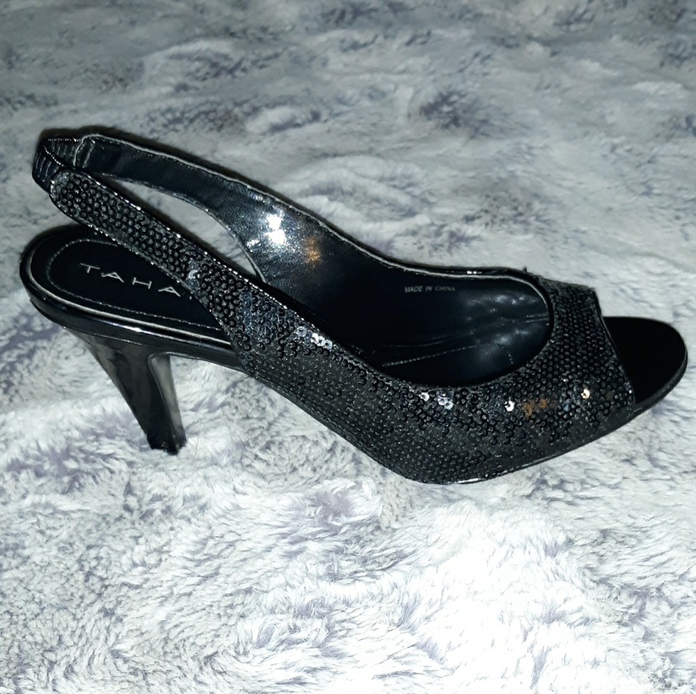 🖤 Tahari Black Sequin Heels🖤
